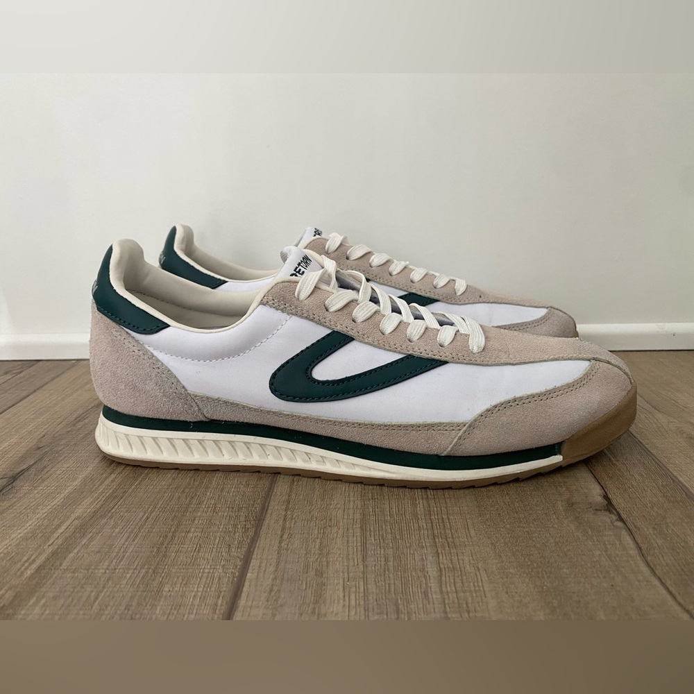 Women’s Tretorn Sneakers Sz. 9